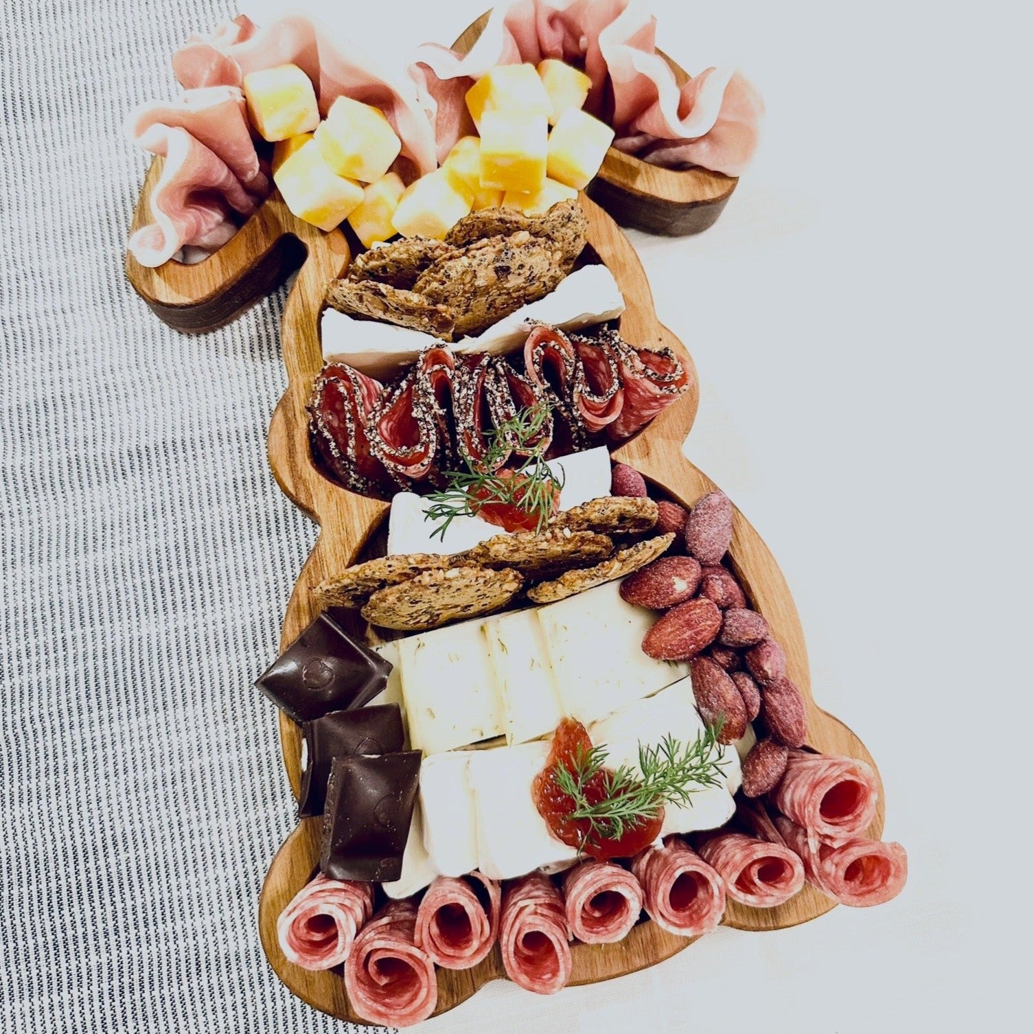 easter bunny charcuterie board