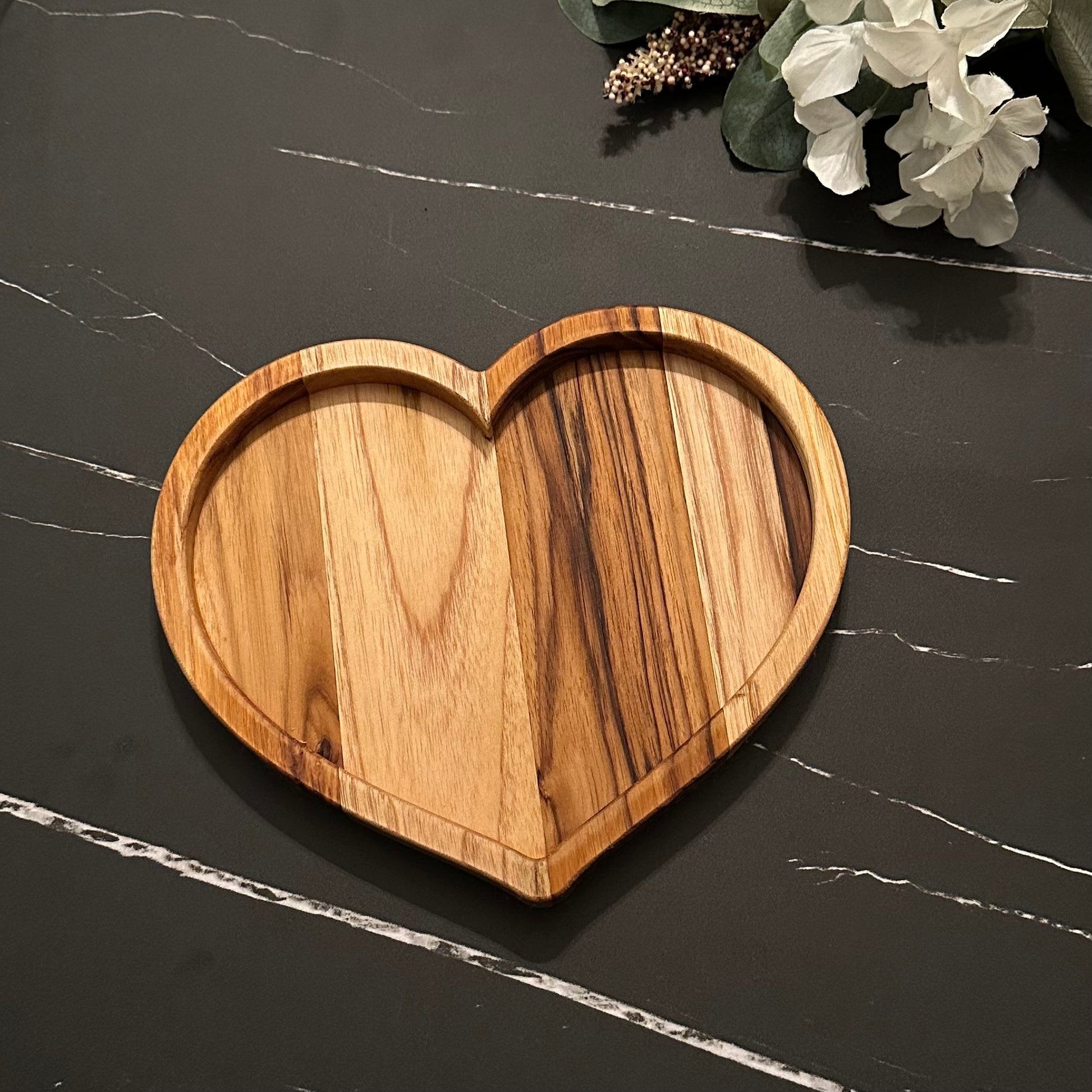 heart shaped charcuterie board, heart shaped tray