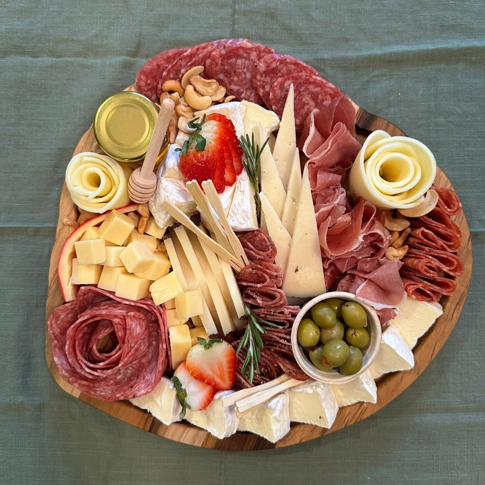 Pawleys Island shell board, shell-shaped charcuterie board