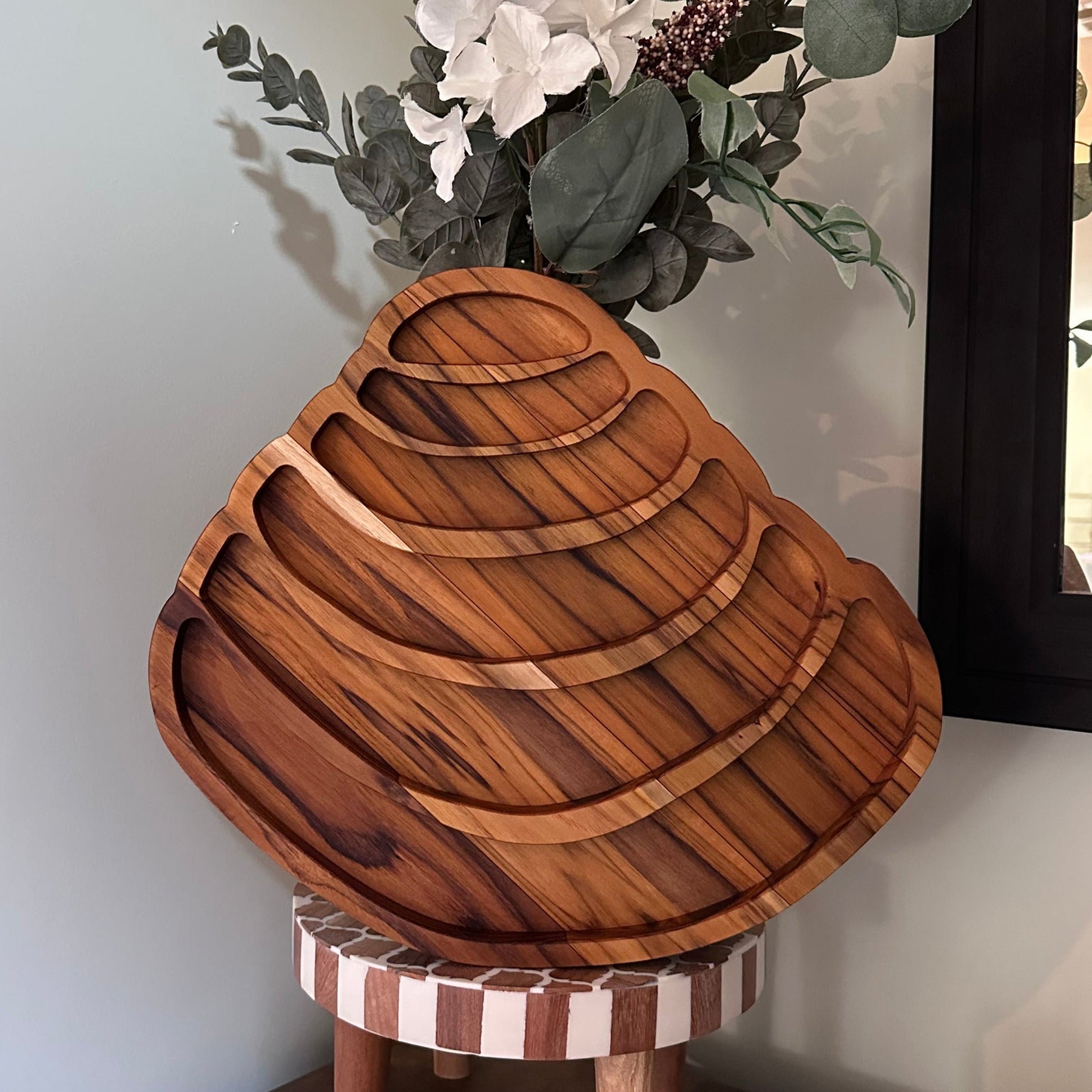 wooden serving tray shaped as shell
