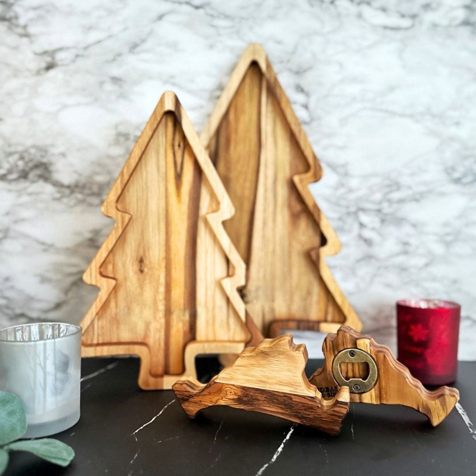 Christmas tree shaped charcuterie board, Christmas tree shaped cutting board