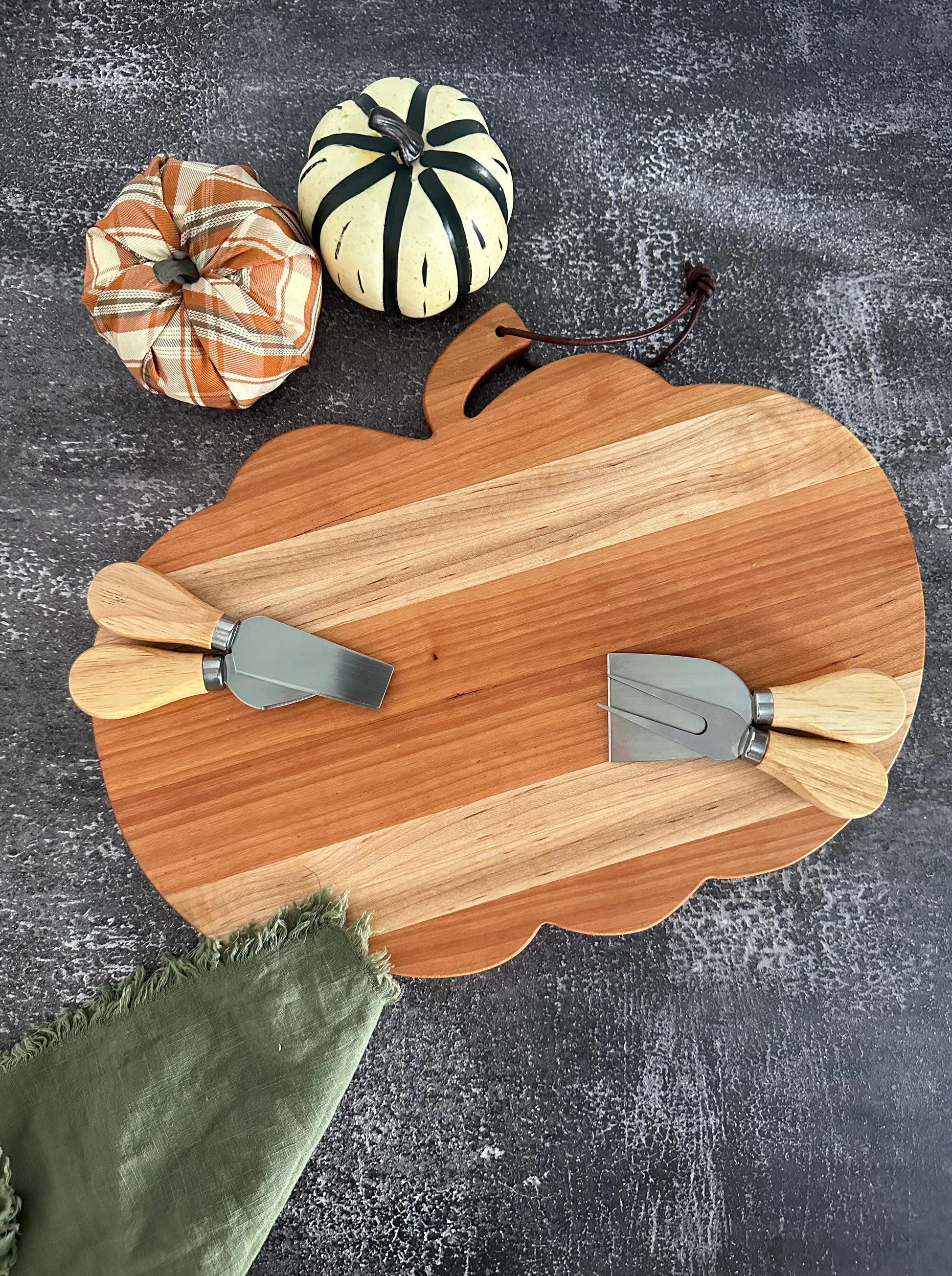 pumpkin shaped serving tray